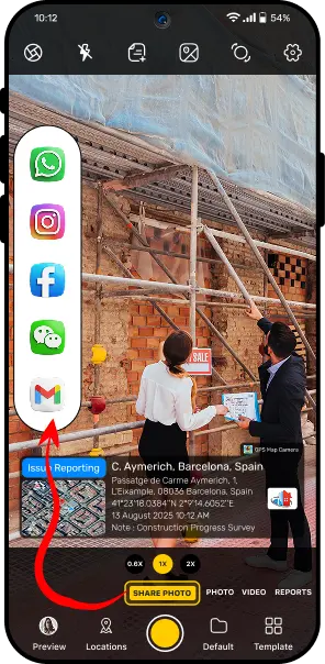 Sharing a geotagged photo directly through quick-share options